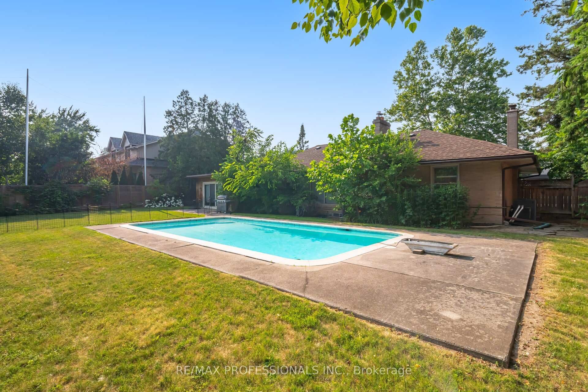55 Bywood Drive photo 23