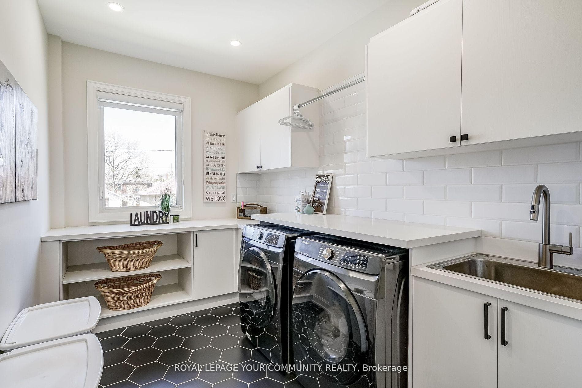 2ND FLOOR LAUNDRY