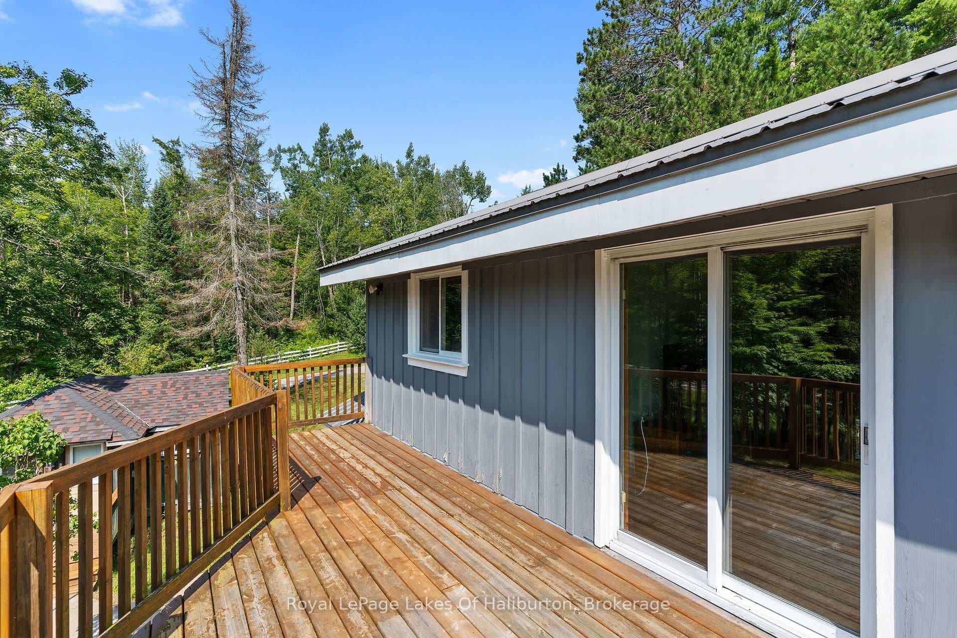 1329 Gelert Road photo 21