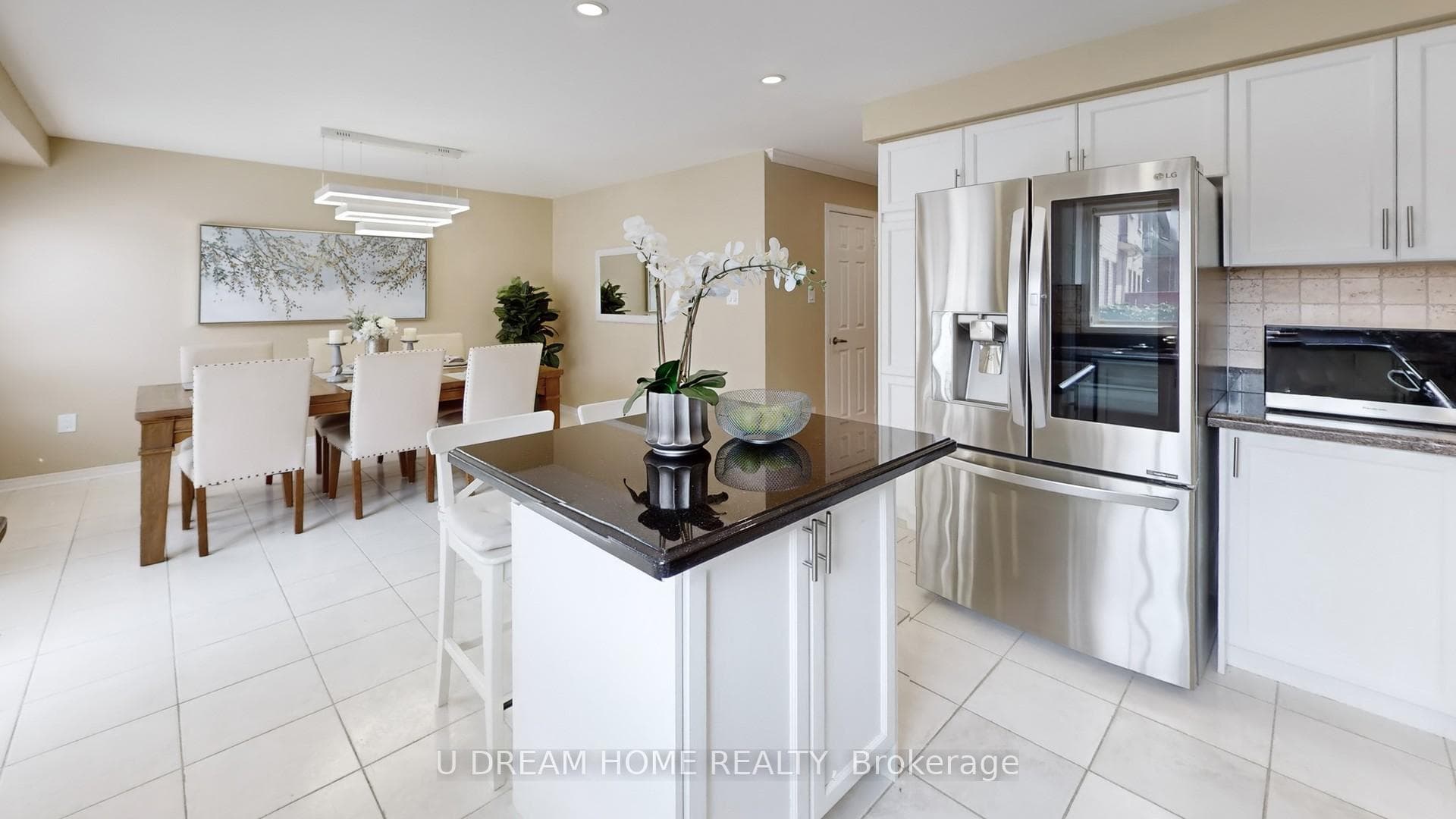 15 Iron Horse Avenue photo 7