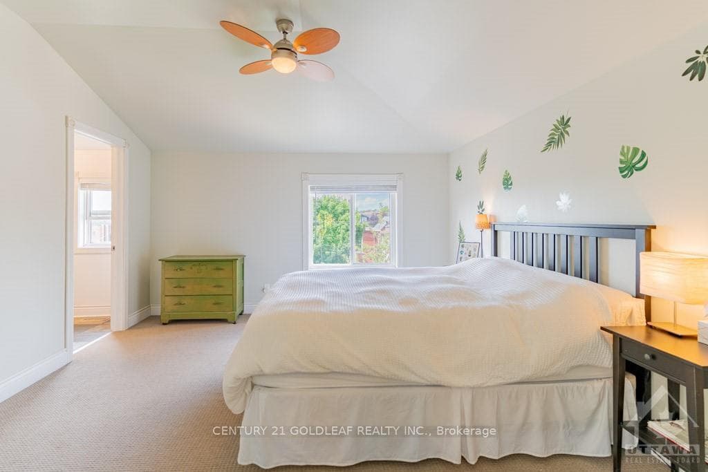 245 CAMBRIDGE Street photo 26