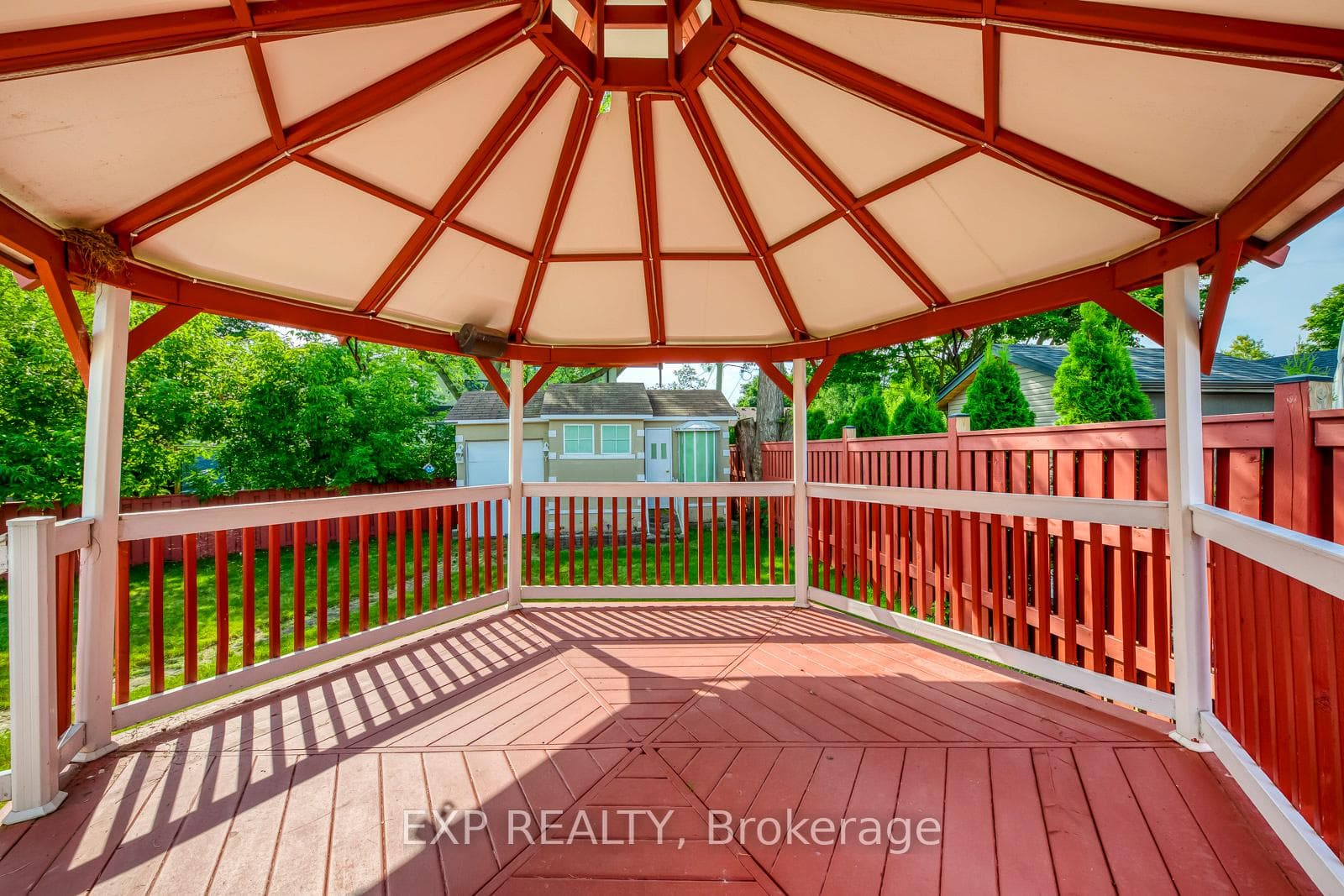 1340 Bridge Road photo 37