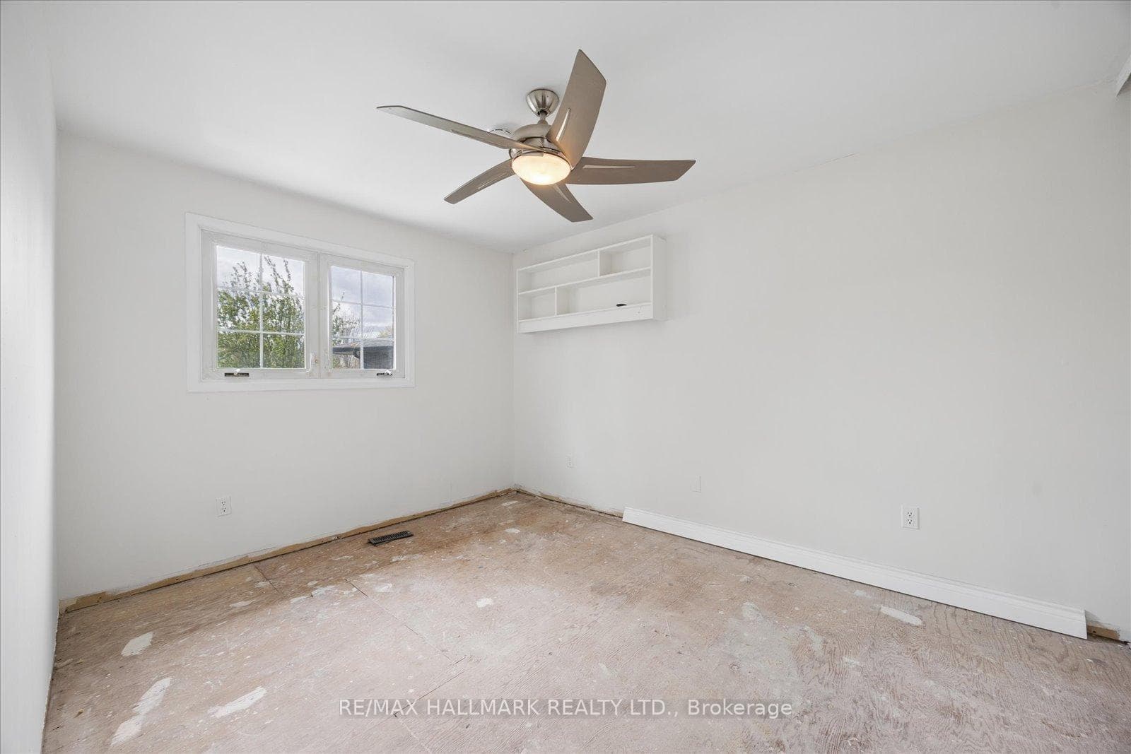 95 Booth Drive photo 20