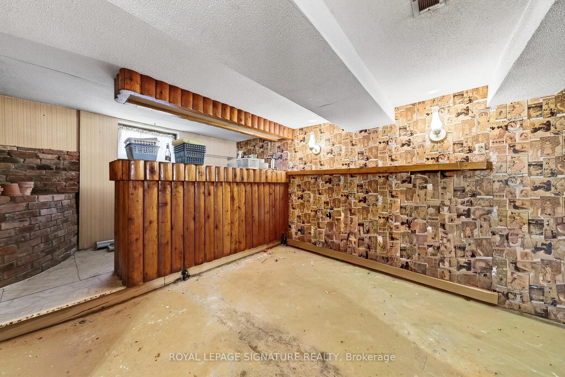 9037 Airport Road photo 18