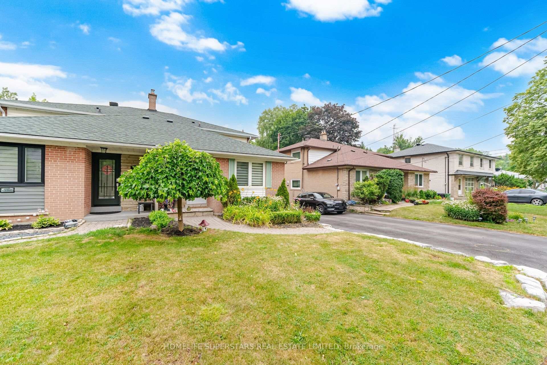 334 Woodsworth Road photo 1