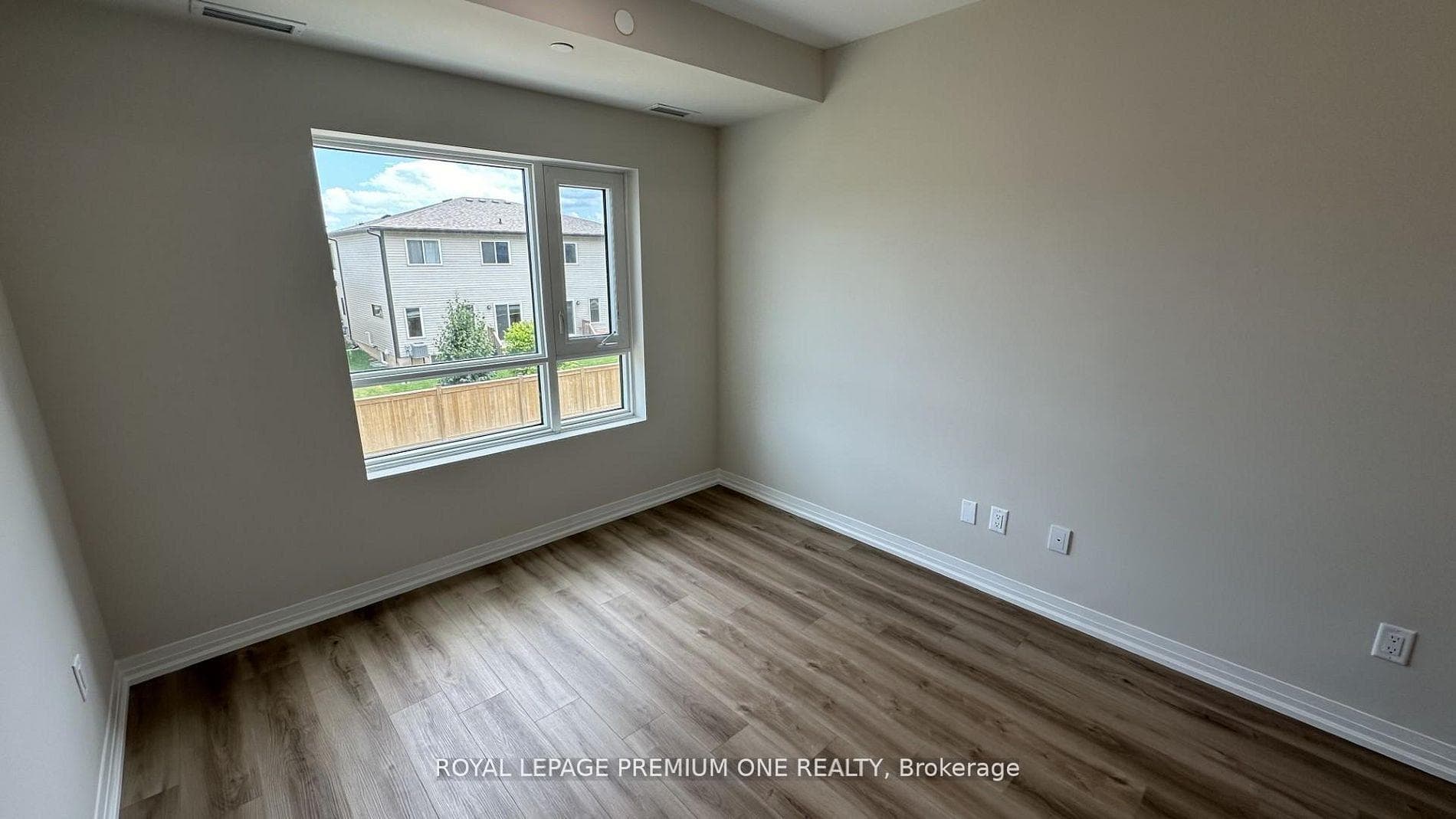 50 Herrick Avenue Unit 220 photo 25