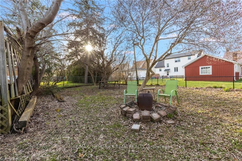 19 FAIRBURN Avenue photo 30