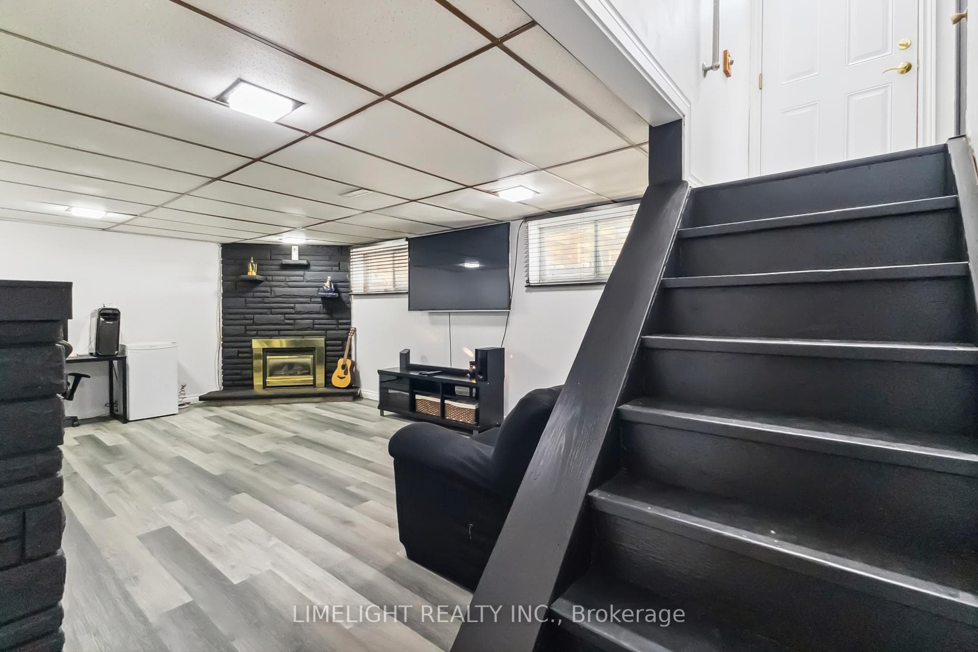15 Oneida Road photo 23
