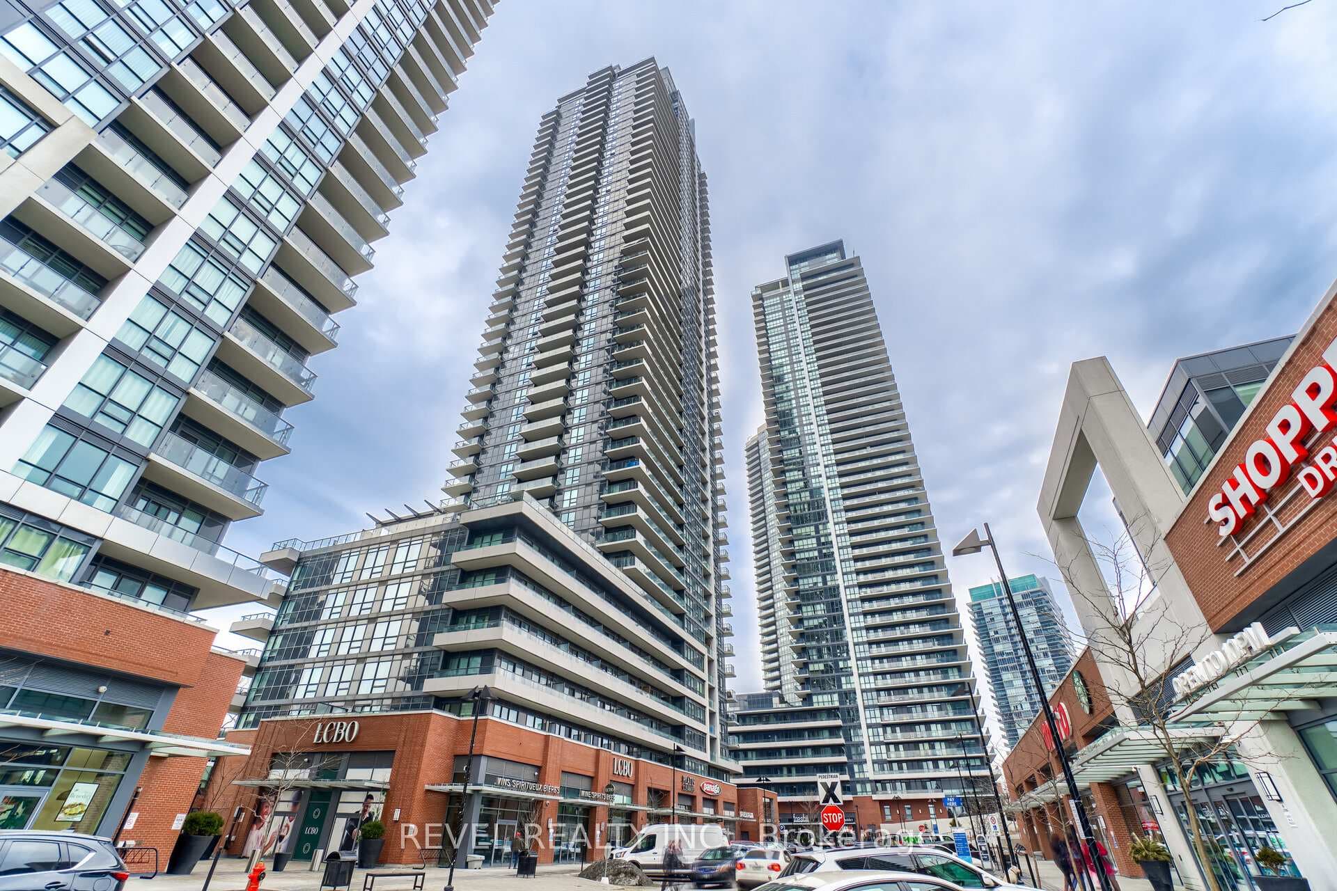 2220 Lakeshore Boulevard Unit 1406 photo 2