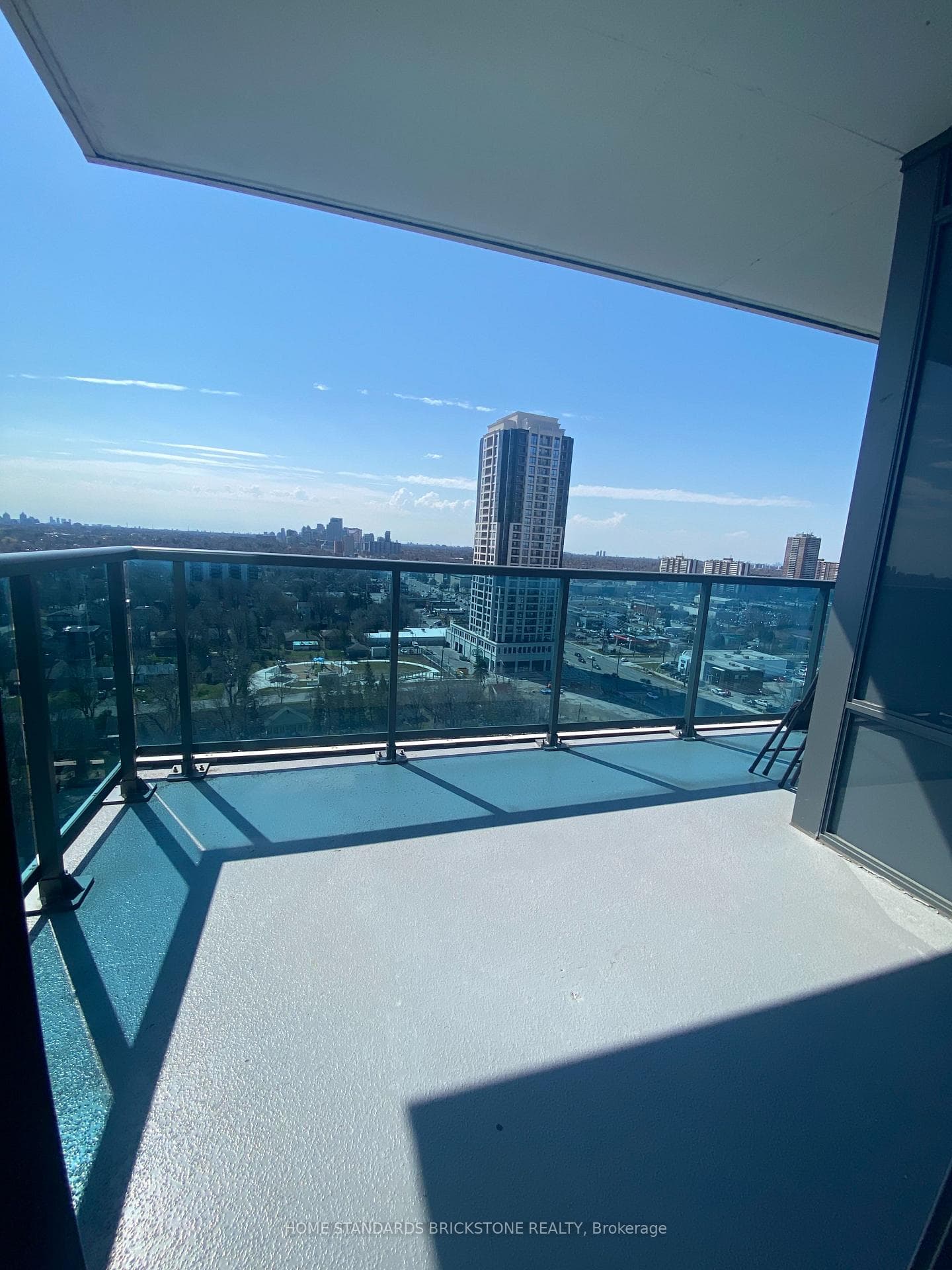 7165 Yonge Street Unit 1706 photo 12