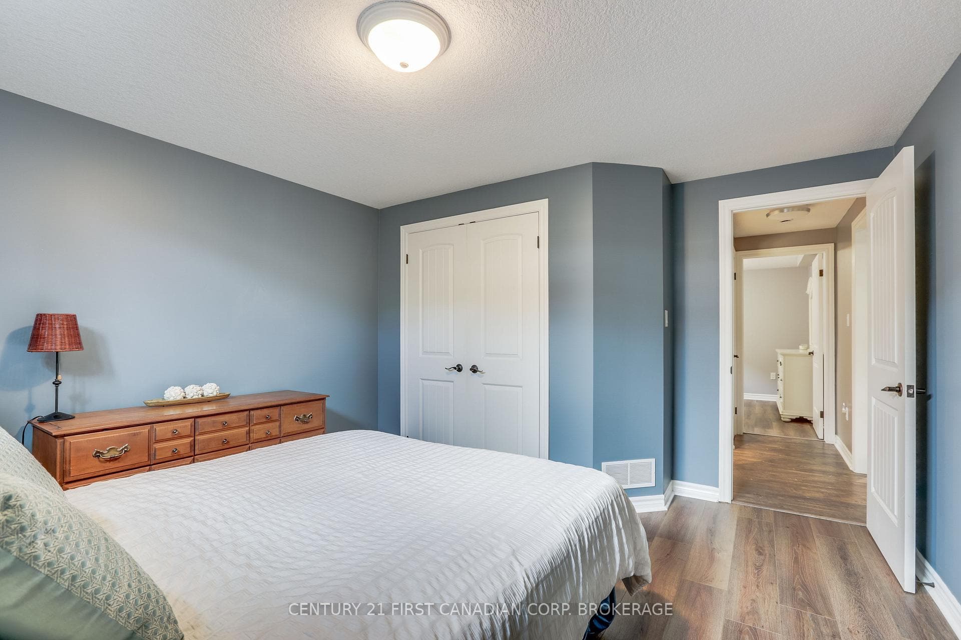 76 Sloan Drive photo 27