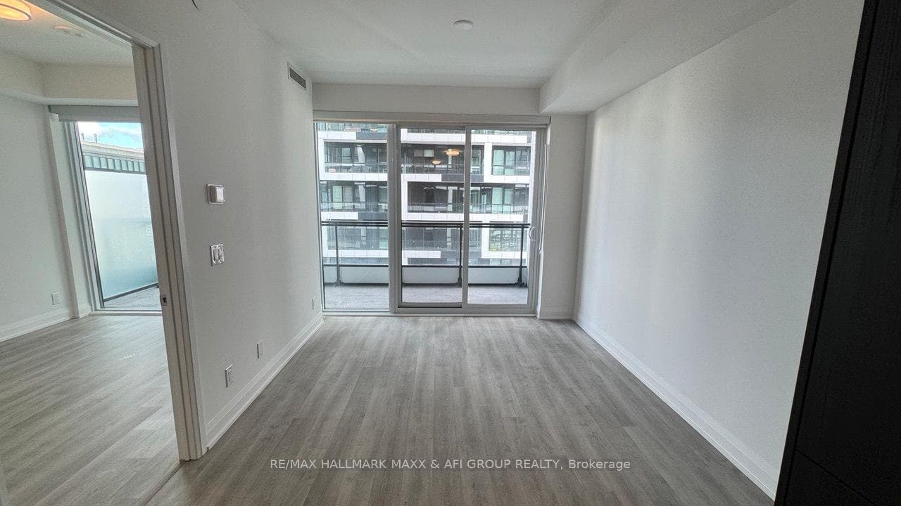 65 Broadway Avenue Unit 2701 photo 18