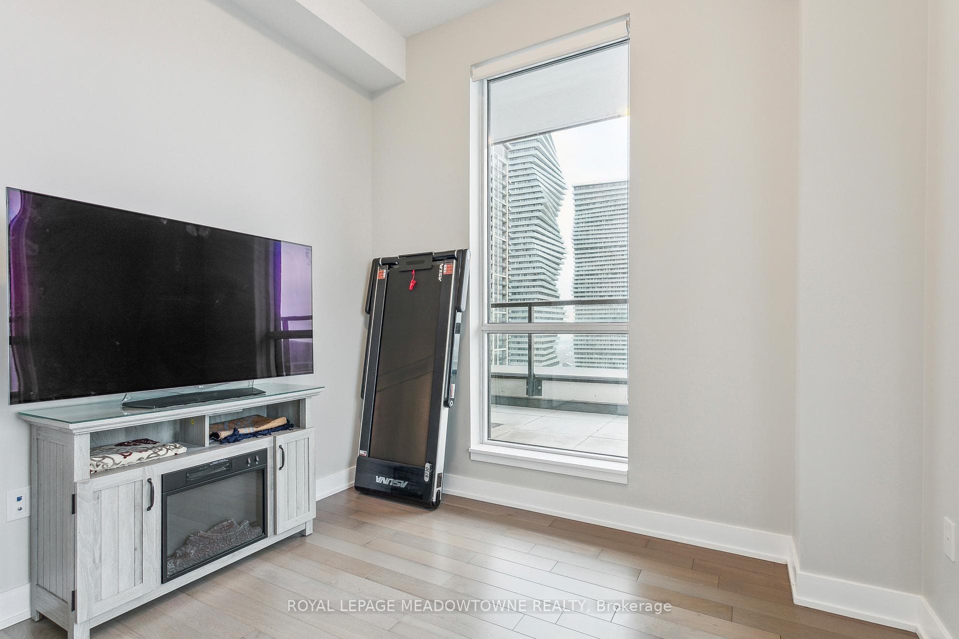 4055 Parkside Village Drive Unit LPH 06 photo 29
