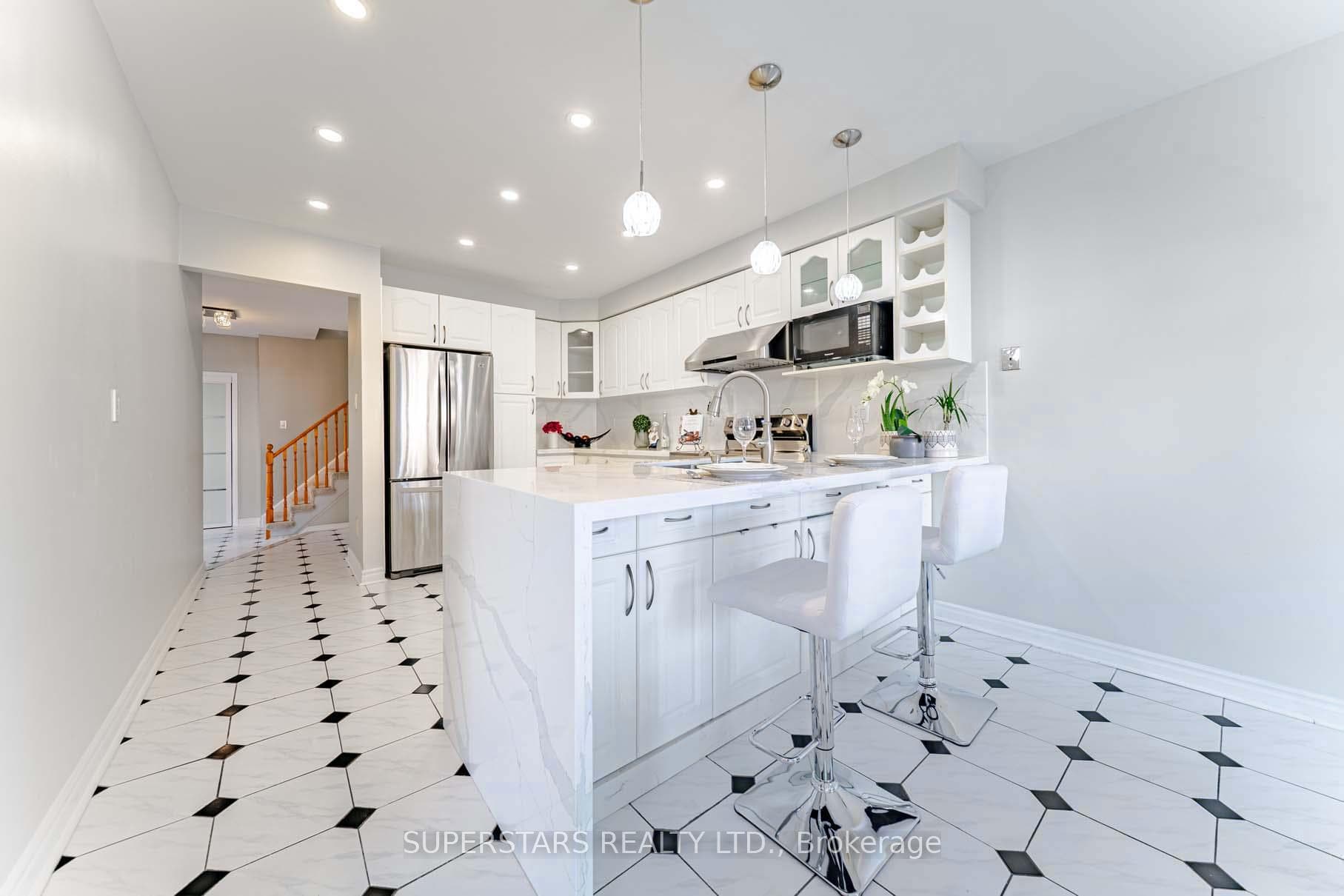 103 New Forest Square photo 14
