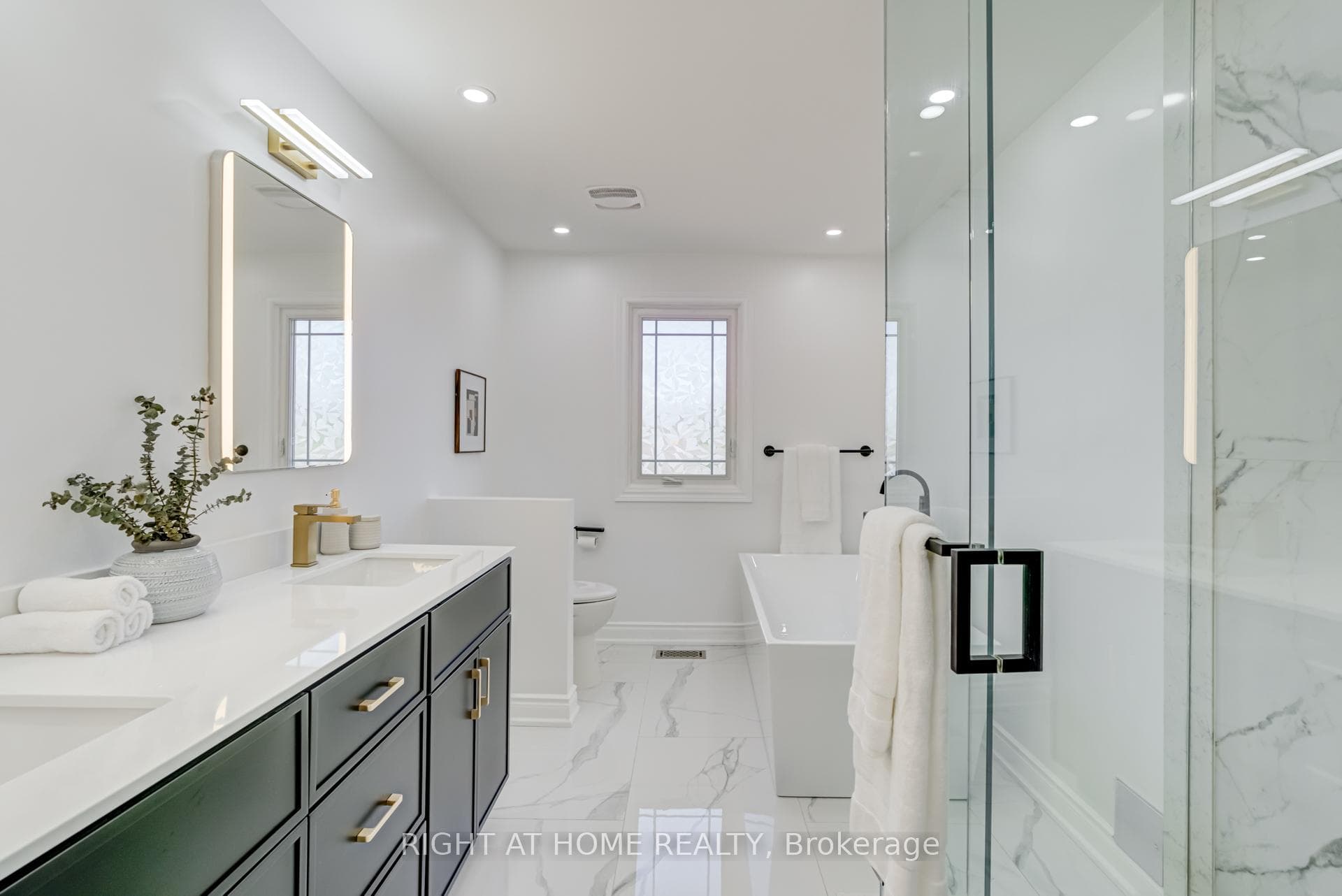 373 Killian Road photo 26