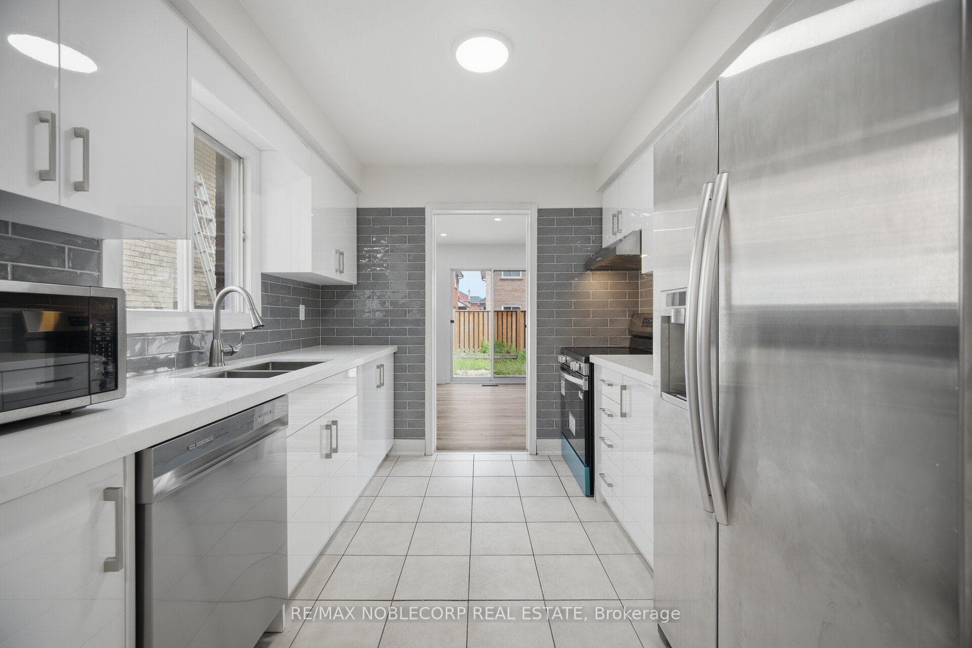66 Cinrickbar Drive photo 18
