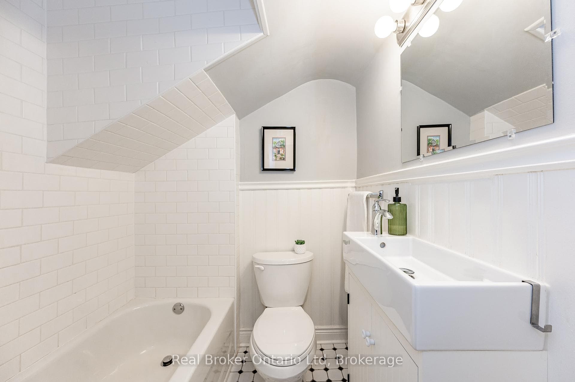 14 Alanson Street photo 26