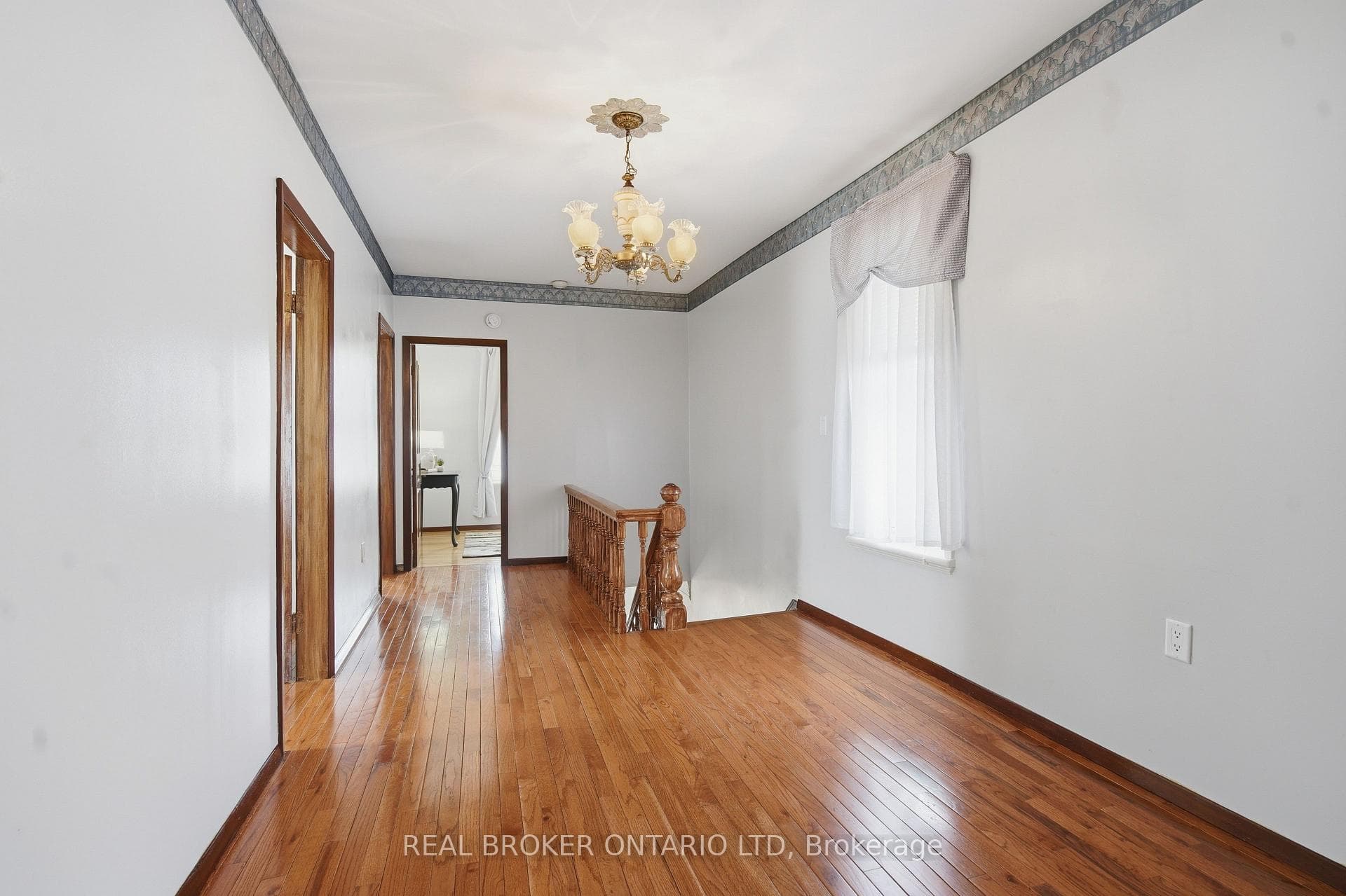 908 William Street photo 19