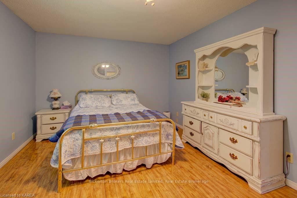 144 DARLINGSIDE DR Drive photo 8