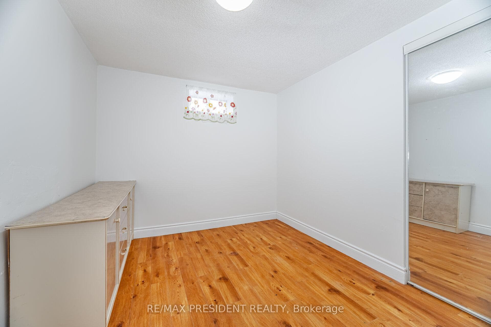 6 Sultan Pool Drive photo 27