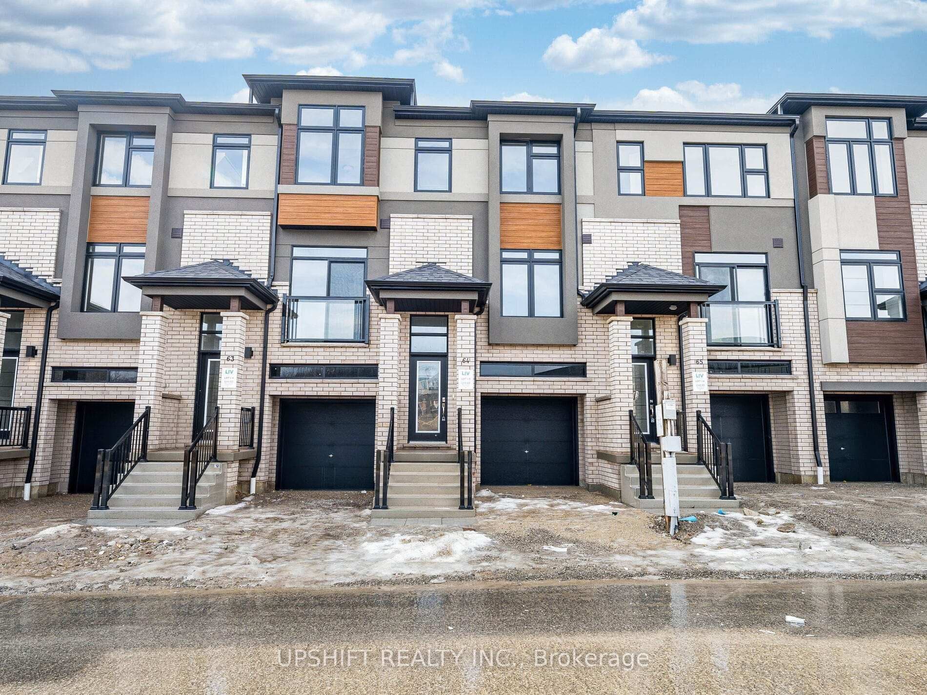 660 Colborne Street Unit #64 photo 1