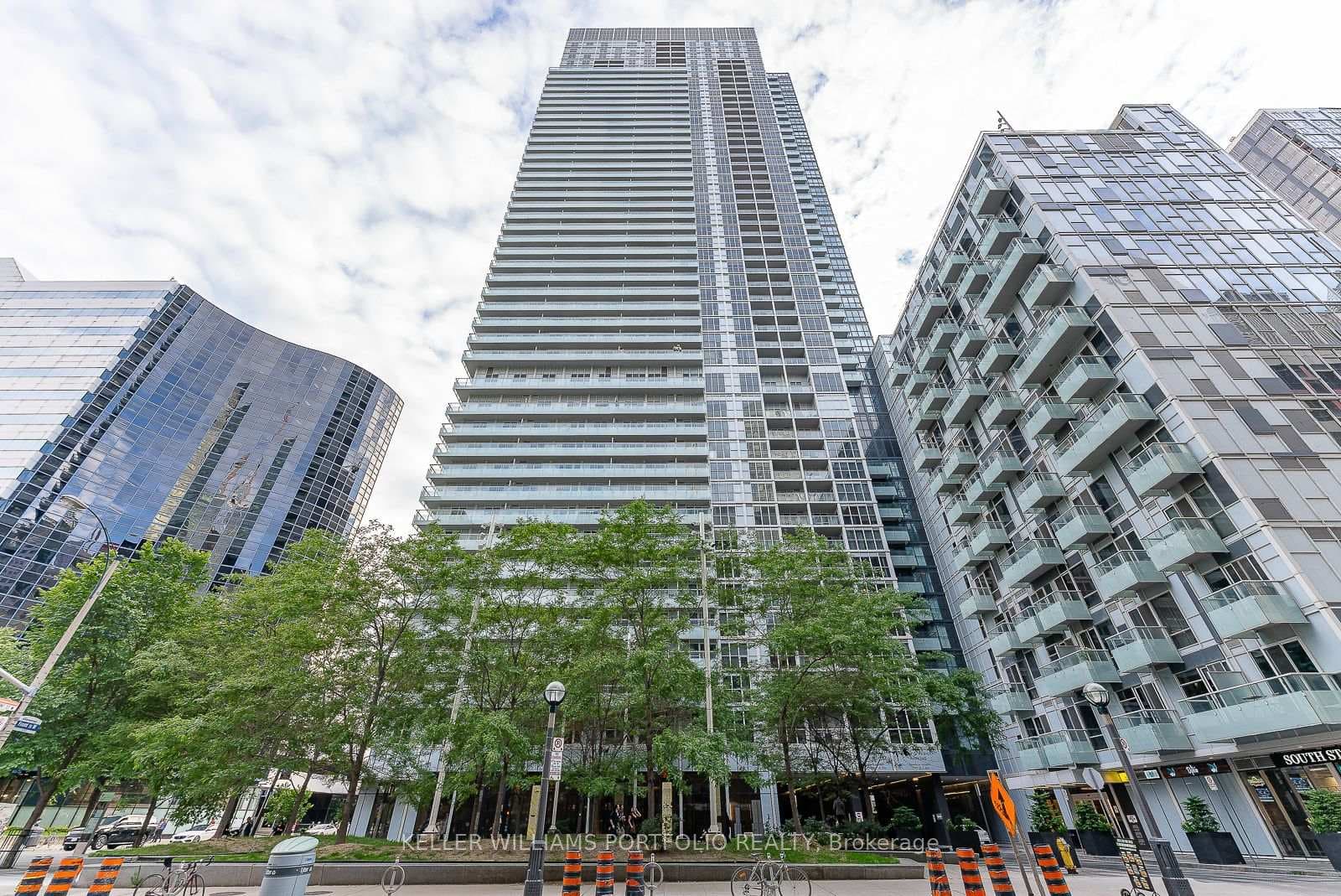 300 Front Street Unit 3609 photo 1