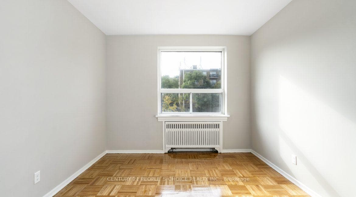 183 Berry Road Unit 302 photo 11