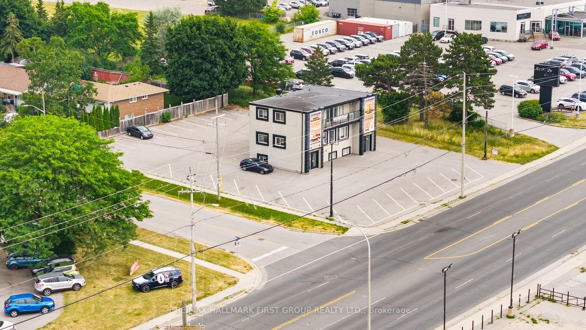 1400 Dundas Street Unit 1 photo 4