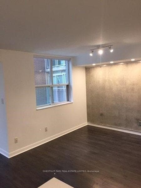 323 Richmond Street Unit 805 photo 15