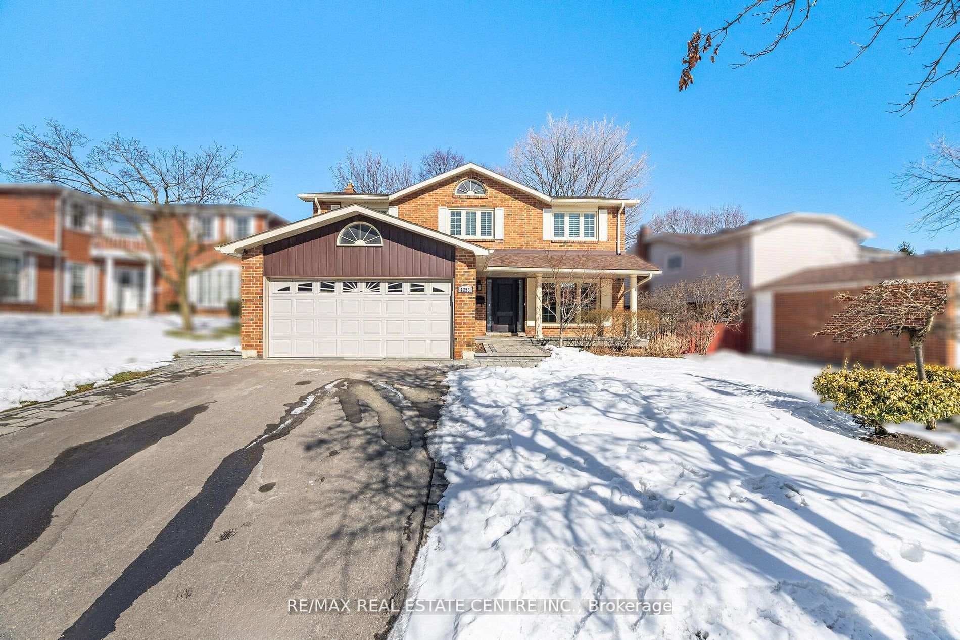 4253 Marblethorne Court photo 2