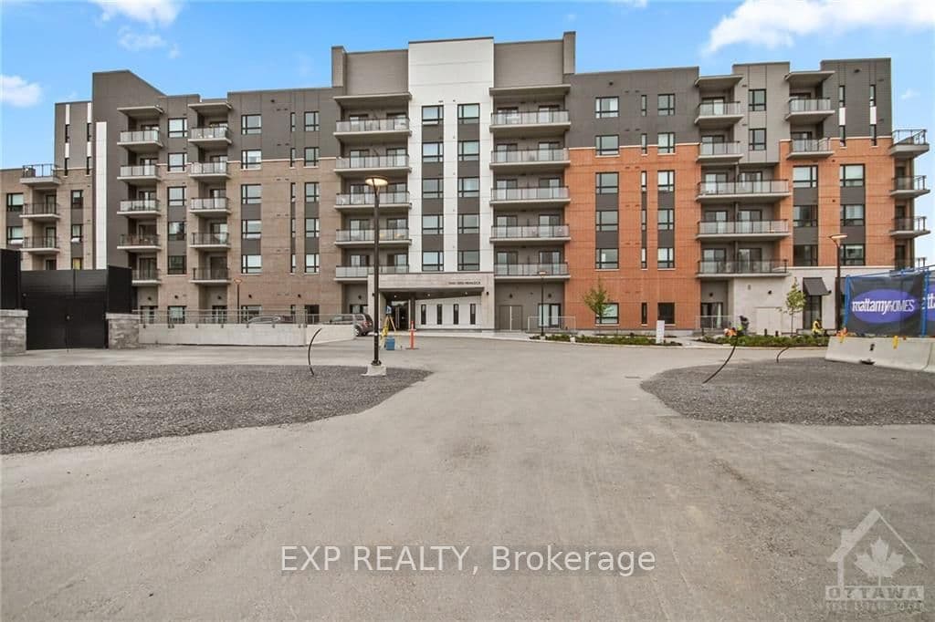 1350 HEMLOCK Road Unit 515 photo 1