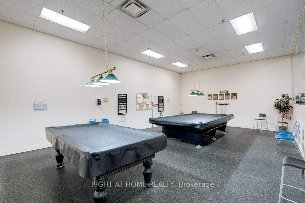 5080 PINEDALE Avenue Unit 207 photo 32
