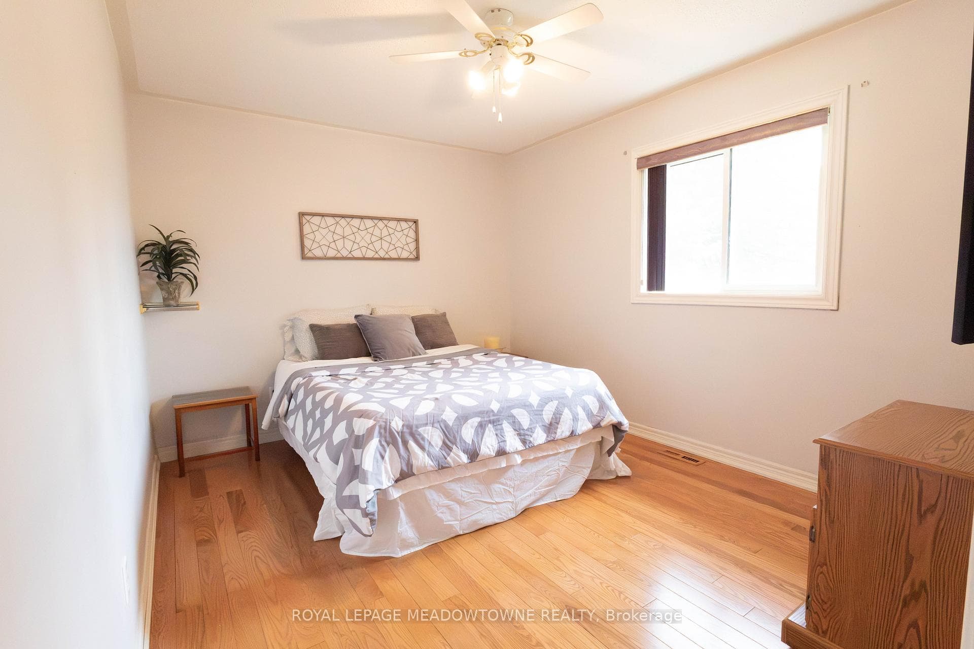 89 Royal Beech Drive photo 11