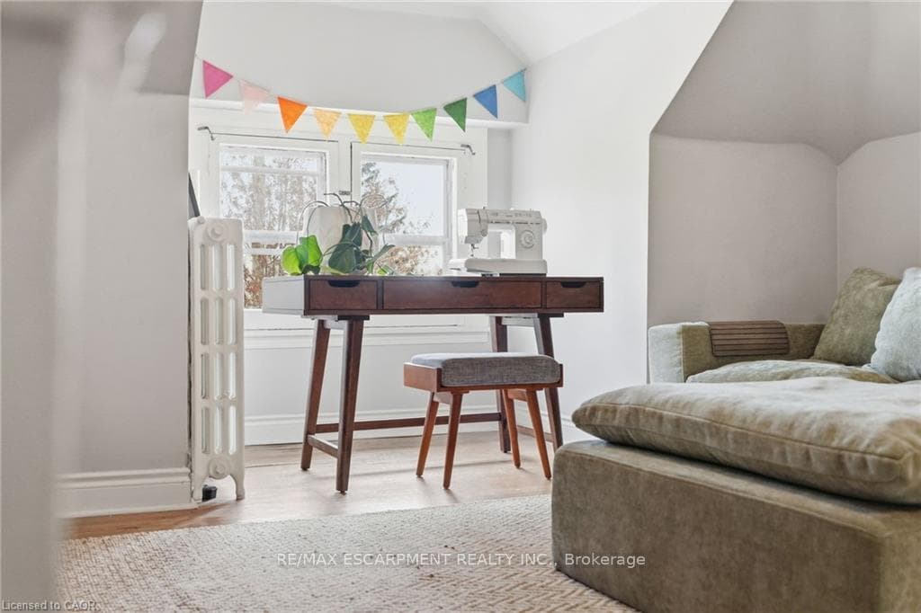 37 Connaught Avenue photo 35