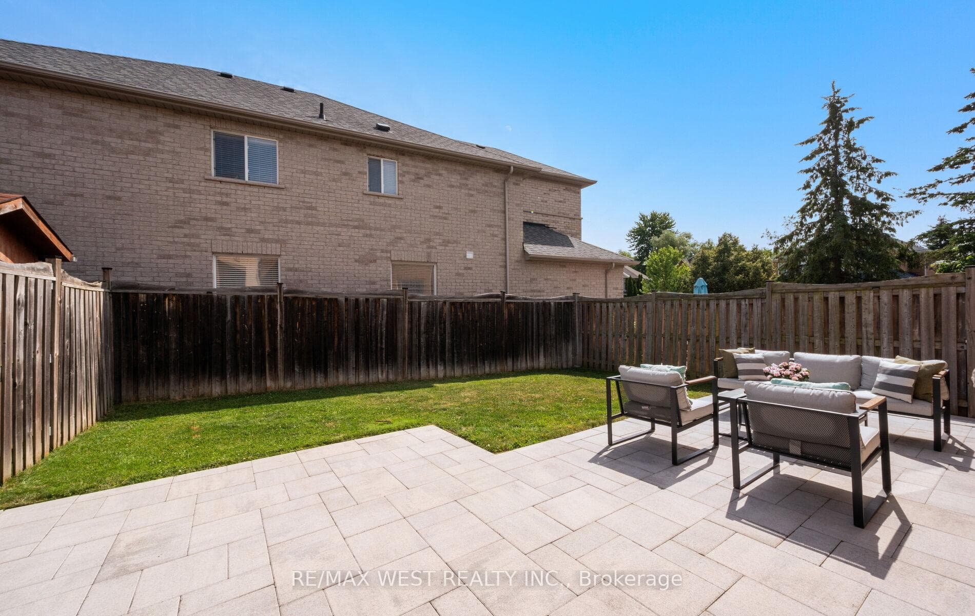 11 Beehive Drive photo 38