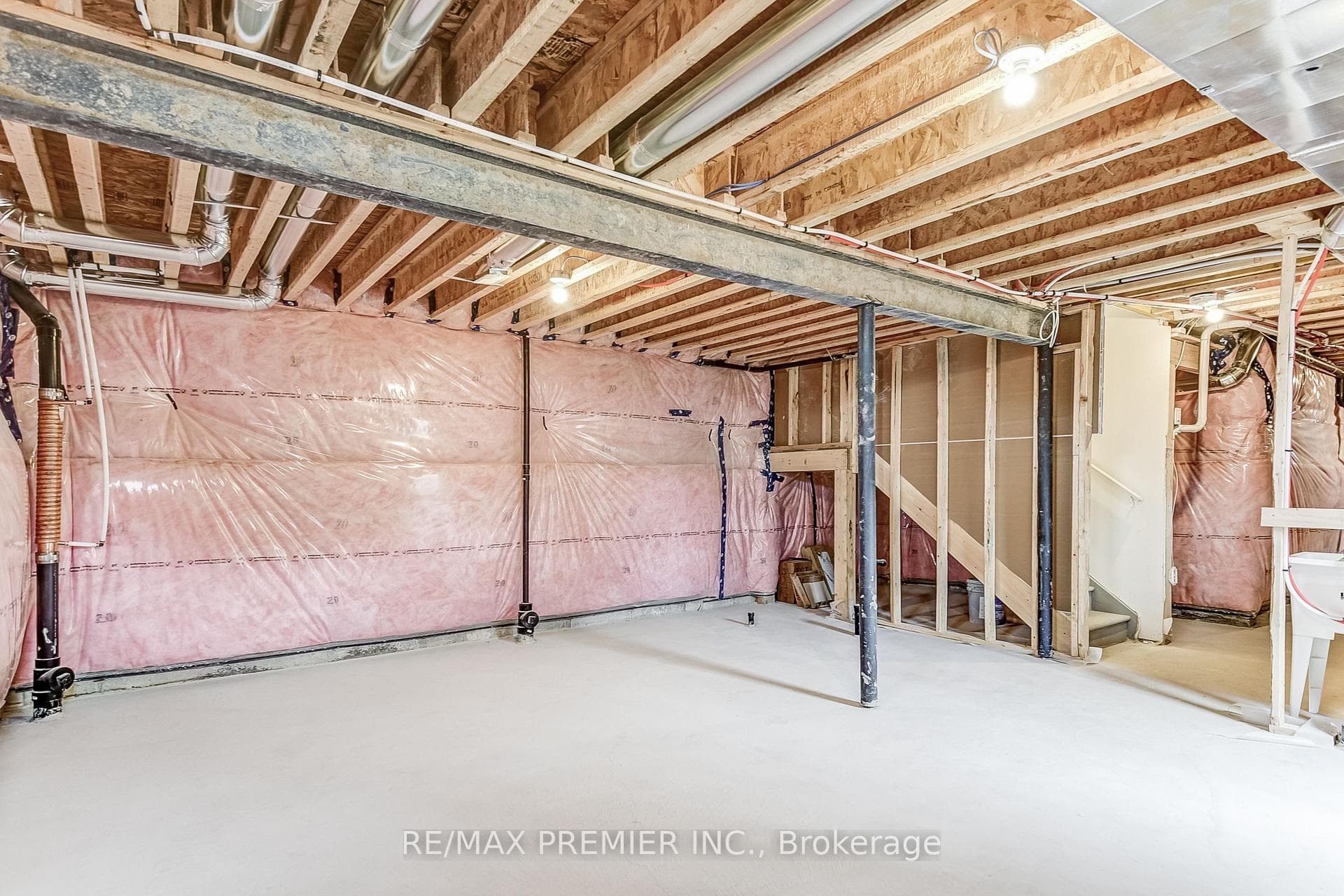 72 Armilia Place photo 39