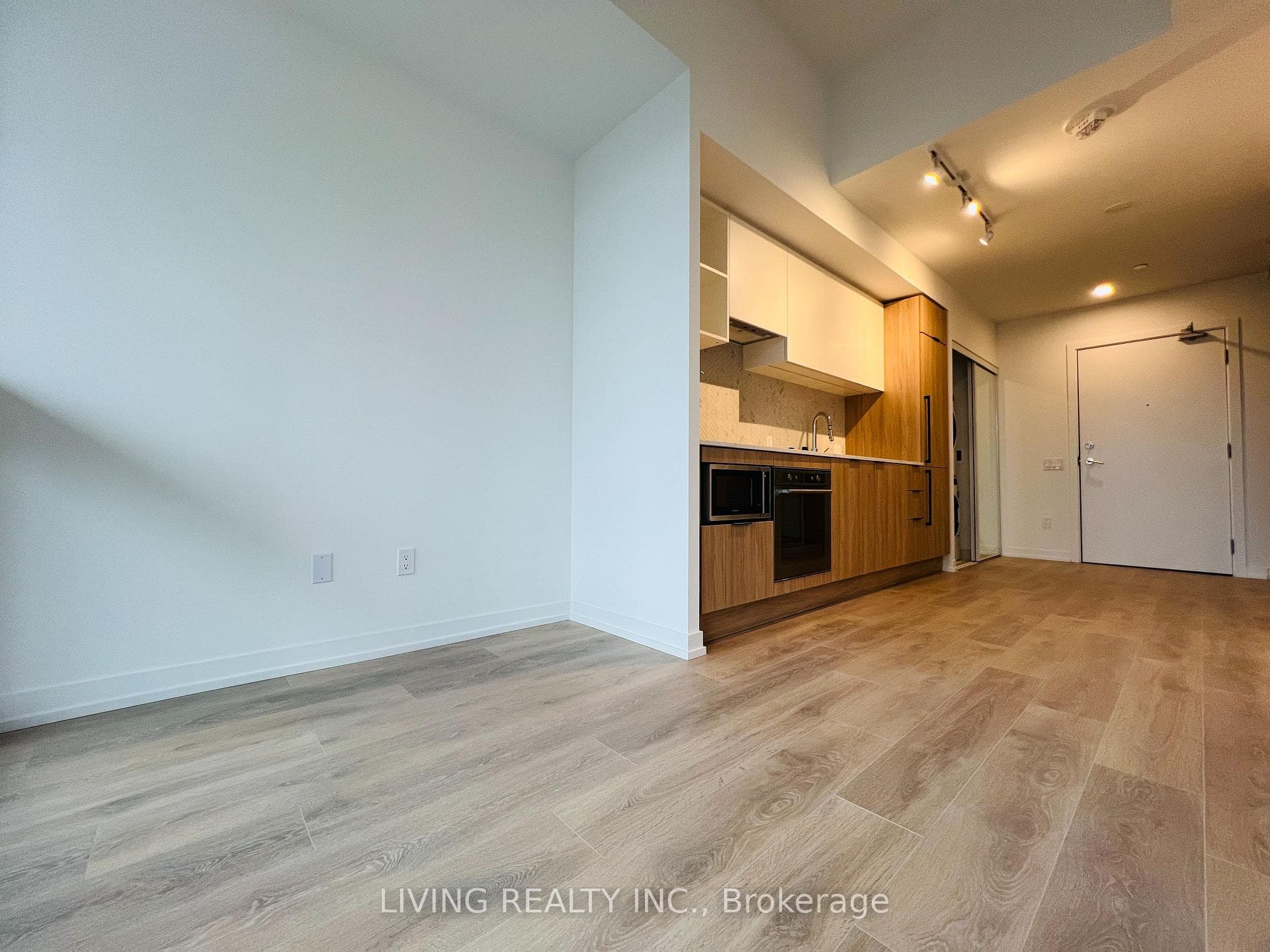 82 Dalhousie Street Unit 1008 photo 6