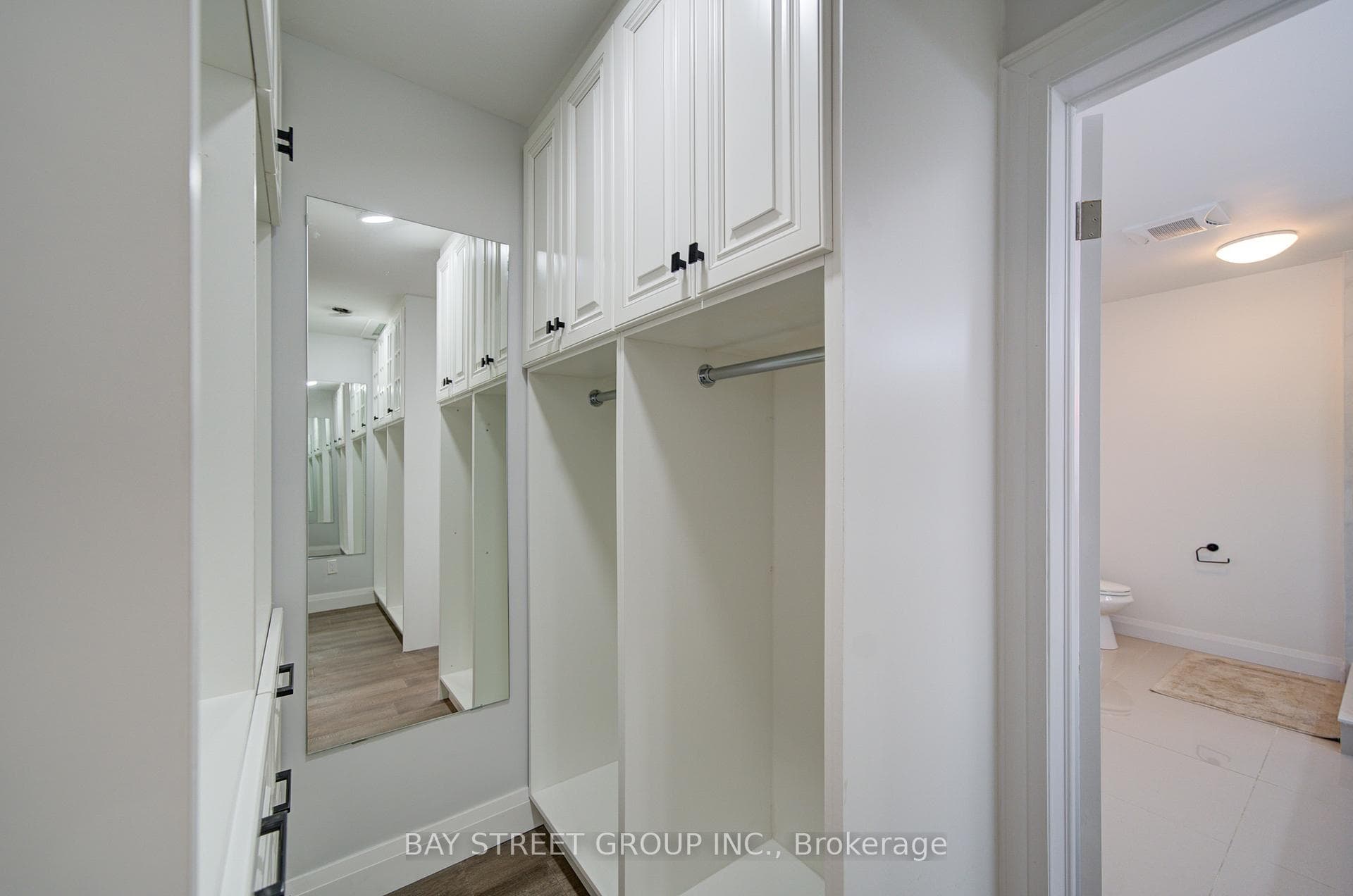 14874 Niagara River Parkway photo 29
