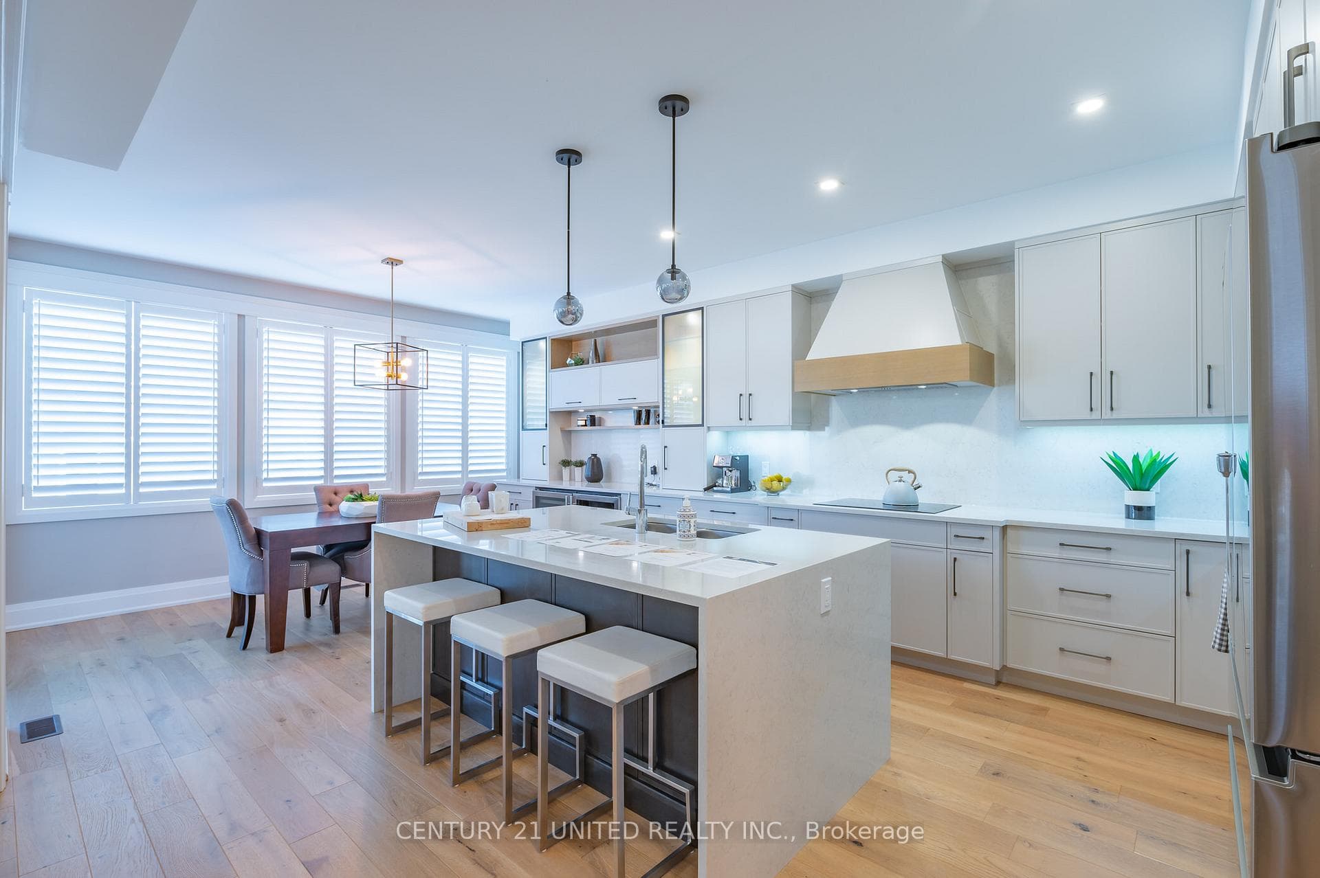 56 York Drive photo 10