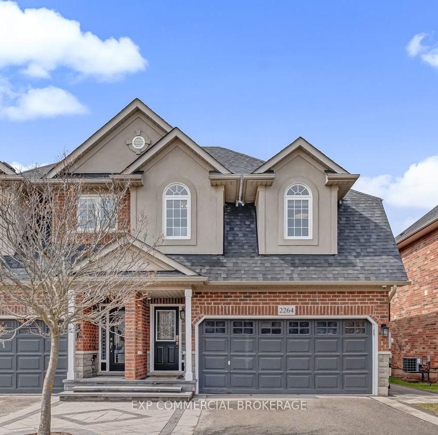 2264 Highcroft Road photo 1
