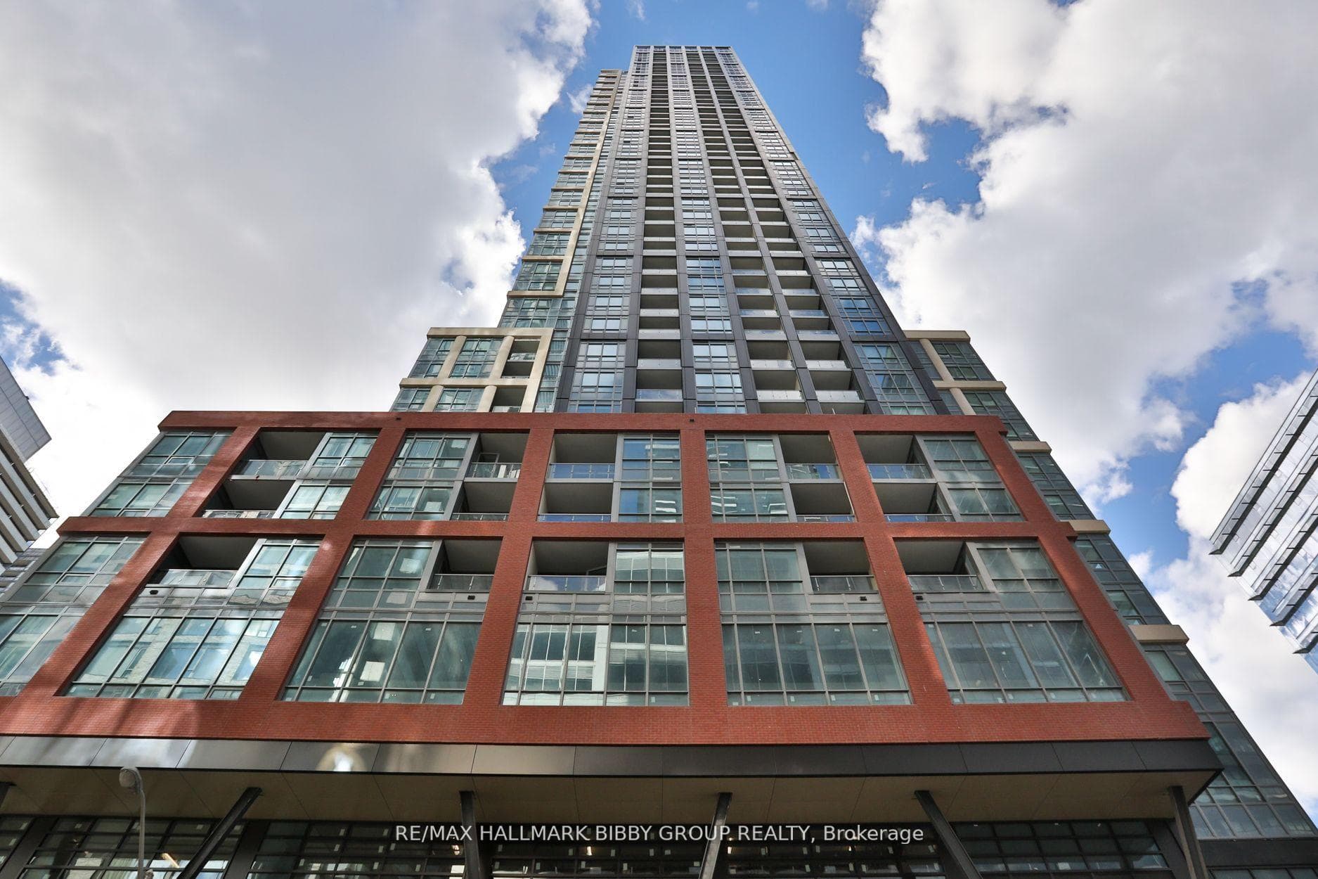 108 Peter Street Unit 1219 photo 28