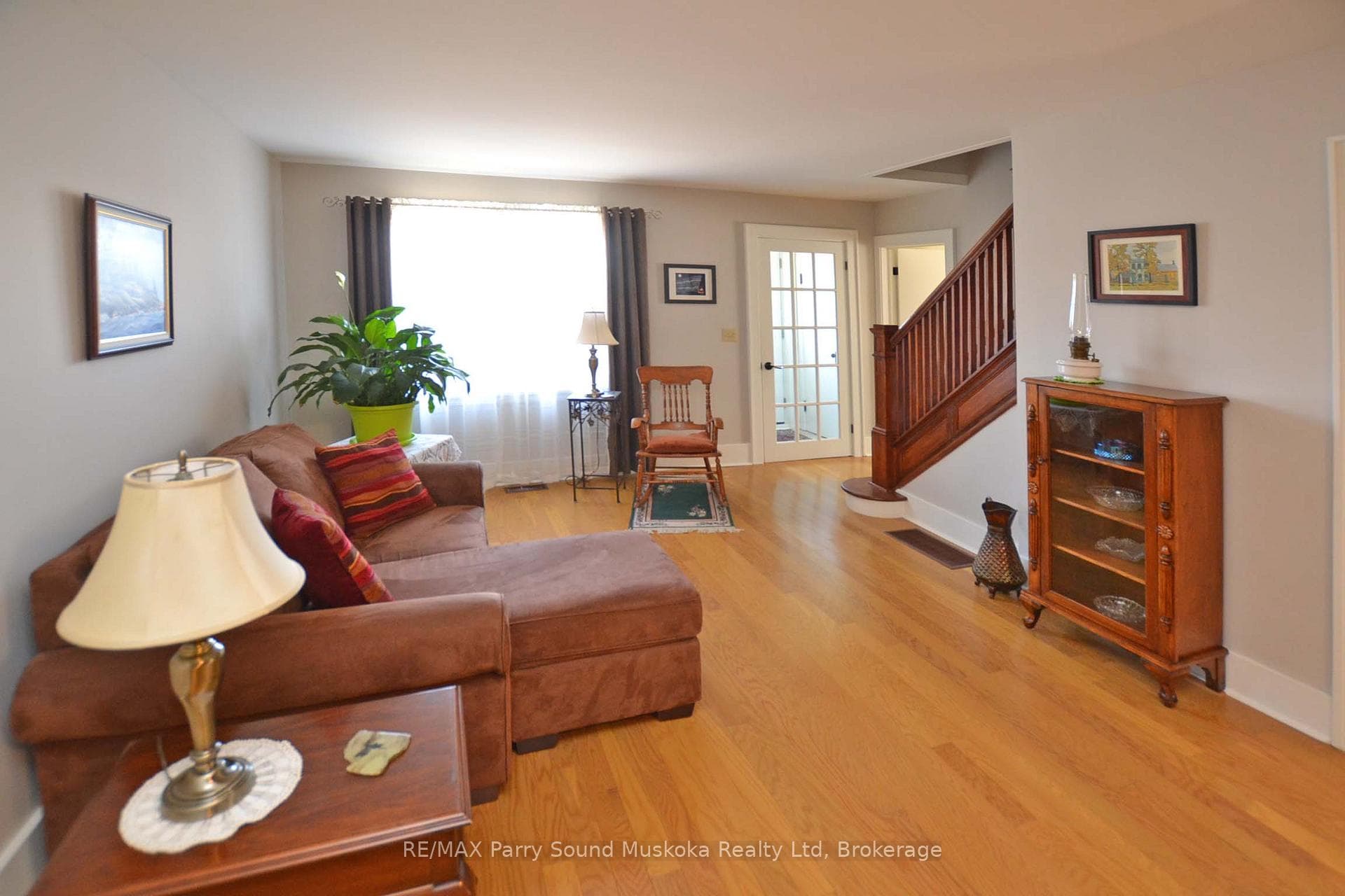 Living Room Area to Front Foyer