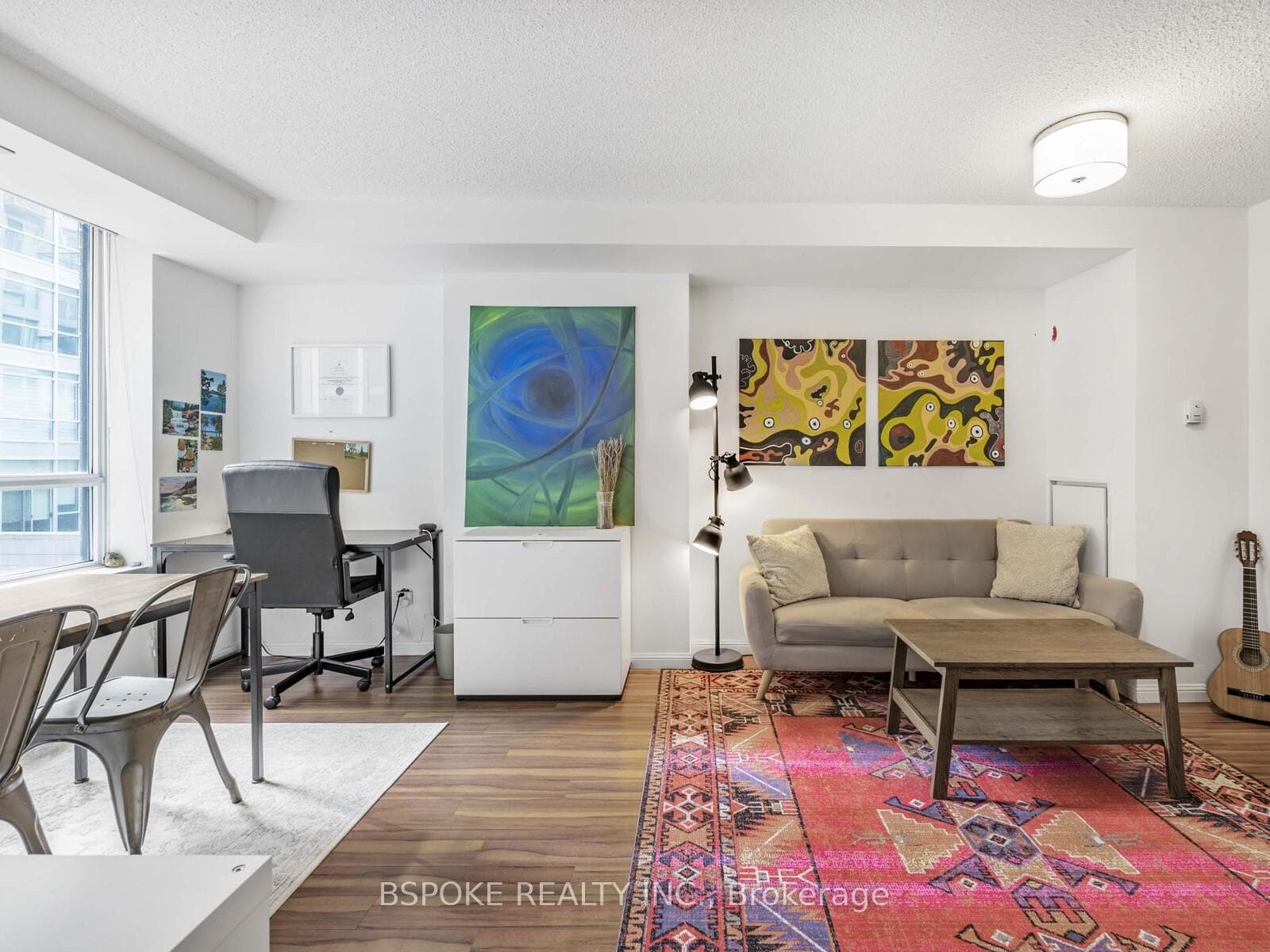 140 Simcoe Street Unit 304 photo 2