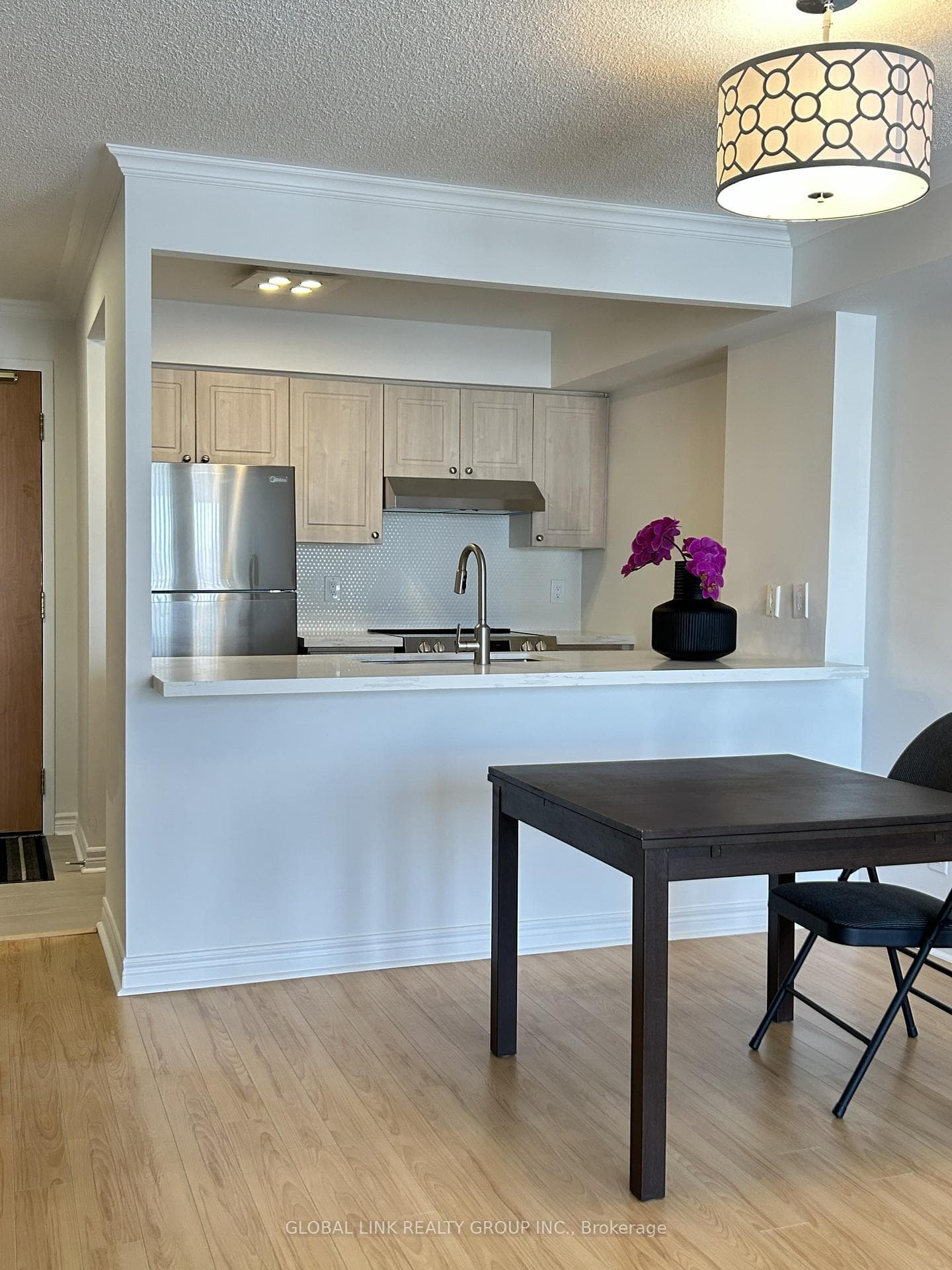 399 South Park Road Unit 1206 photo 9
