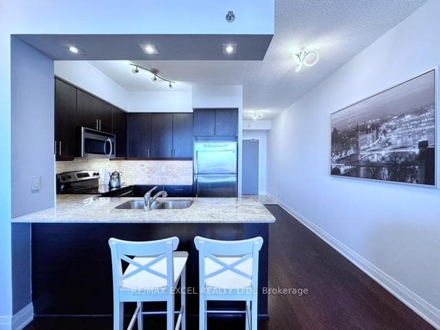 520 Steeles Avenue Unit 1115 photo 20