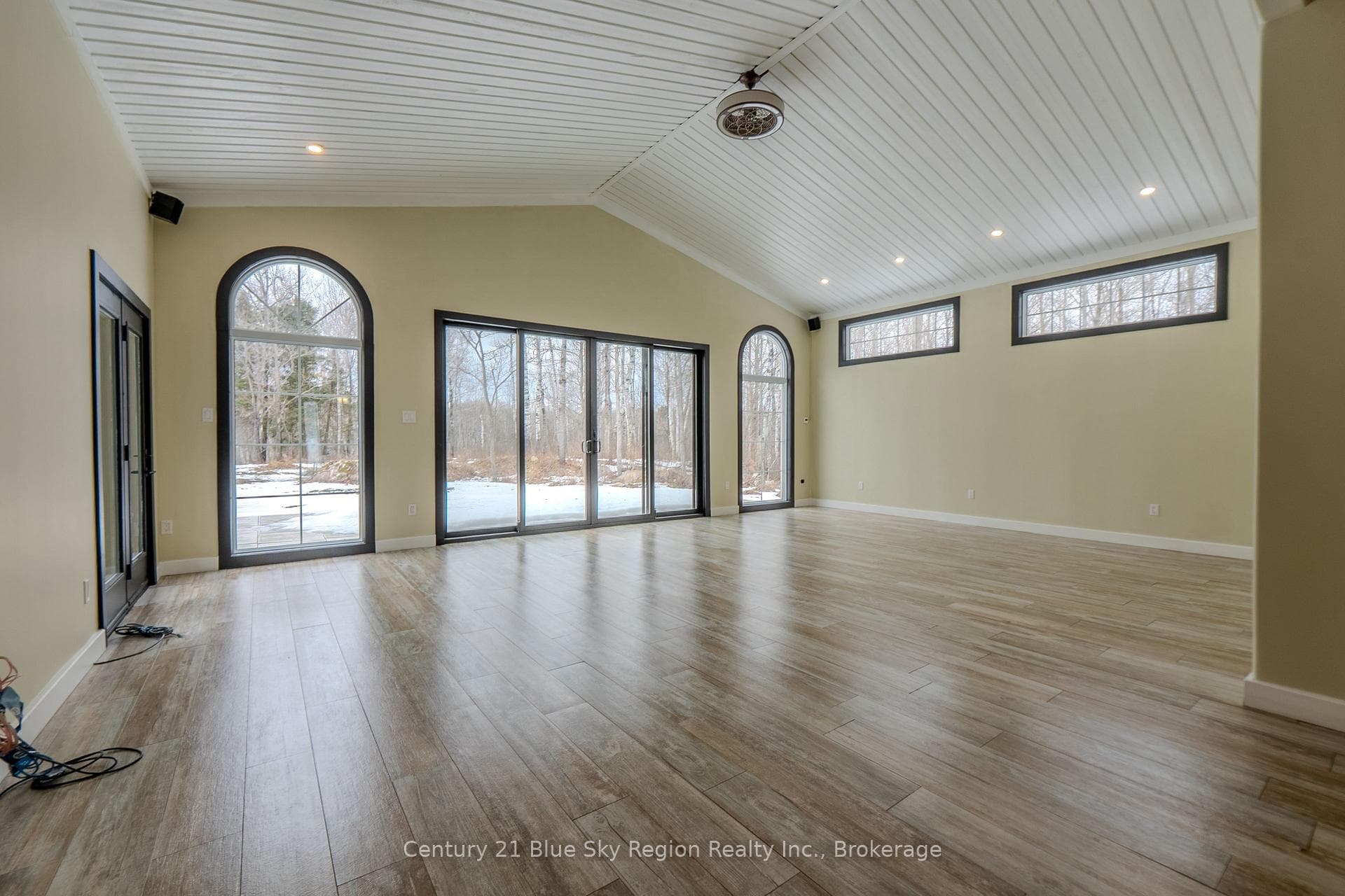 79 Hillcrest Road photo 18