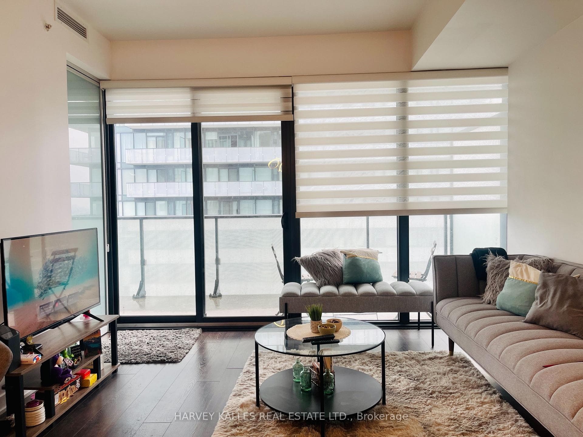185 Roehampton Avenue Unit 3201 photo 16
