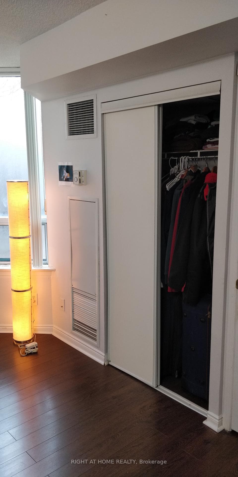 135 HILLCREST AVE Avenue Unit 212 photo 20