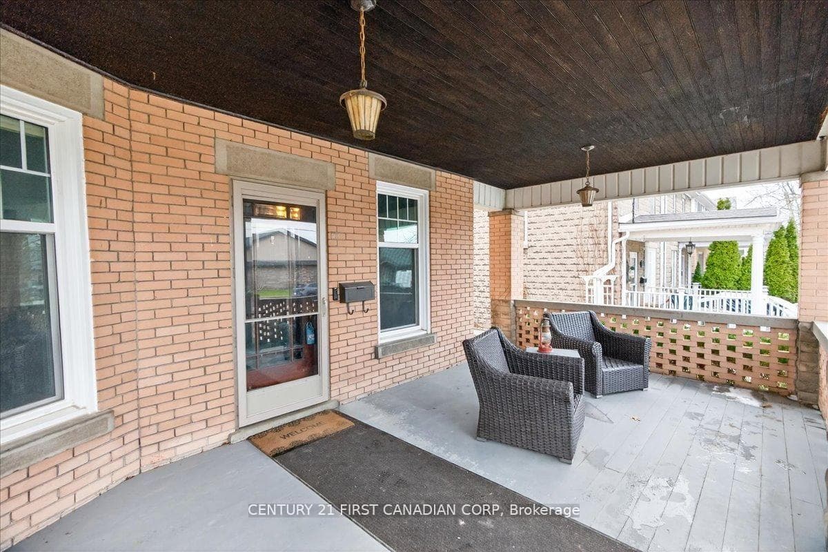 18 Colborne Street photo 8