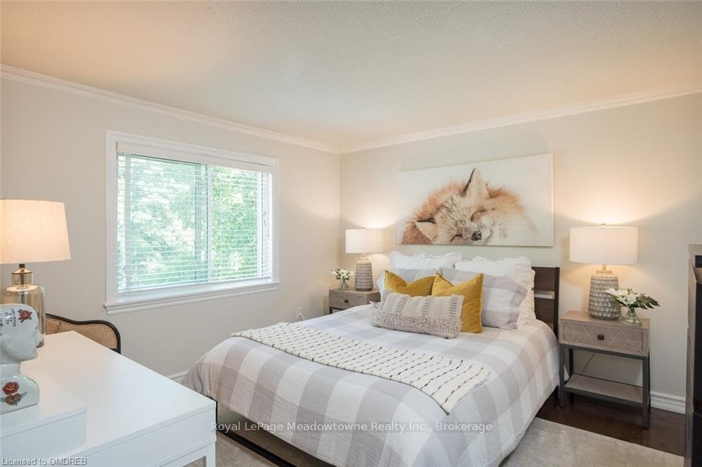 624 LYONS Court photo 33